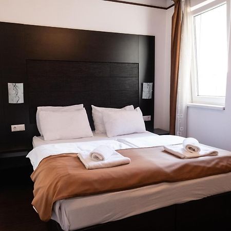 Como A Casa Apartments - Free Parking Сараево Экстерьер фото