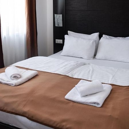 Como A Casa Apartments - Free Parking Сараево Экстерьер фото