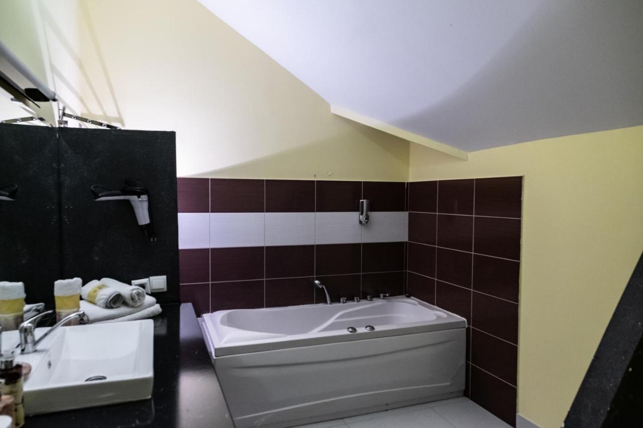 Como A Casa Apartments - Free Parking Сараево Экстерьер фото