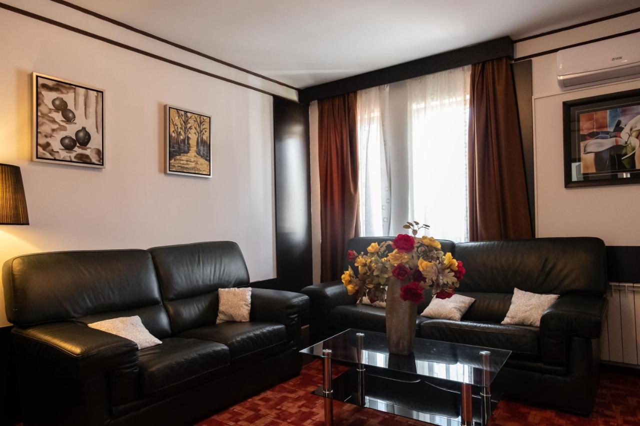 Como A Casa Apartments - Free Parking Сараево Экстерьер фото