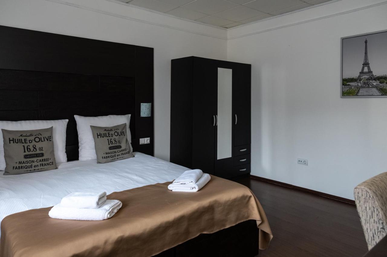 Como A Casa Apartments - Free Parking Сараево Экстерьер фото