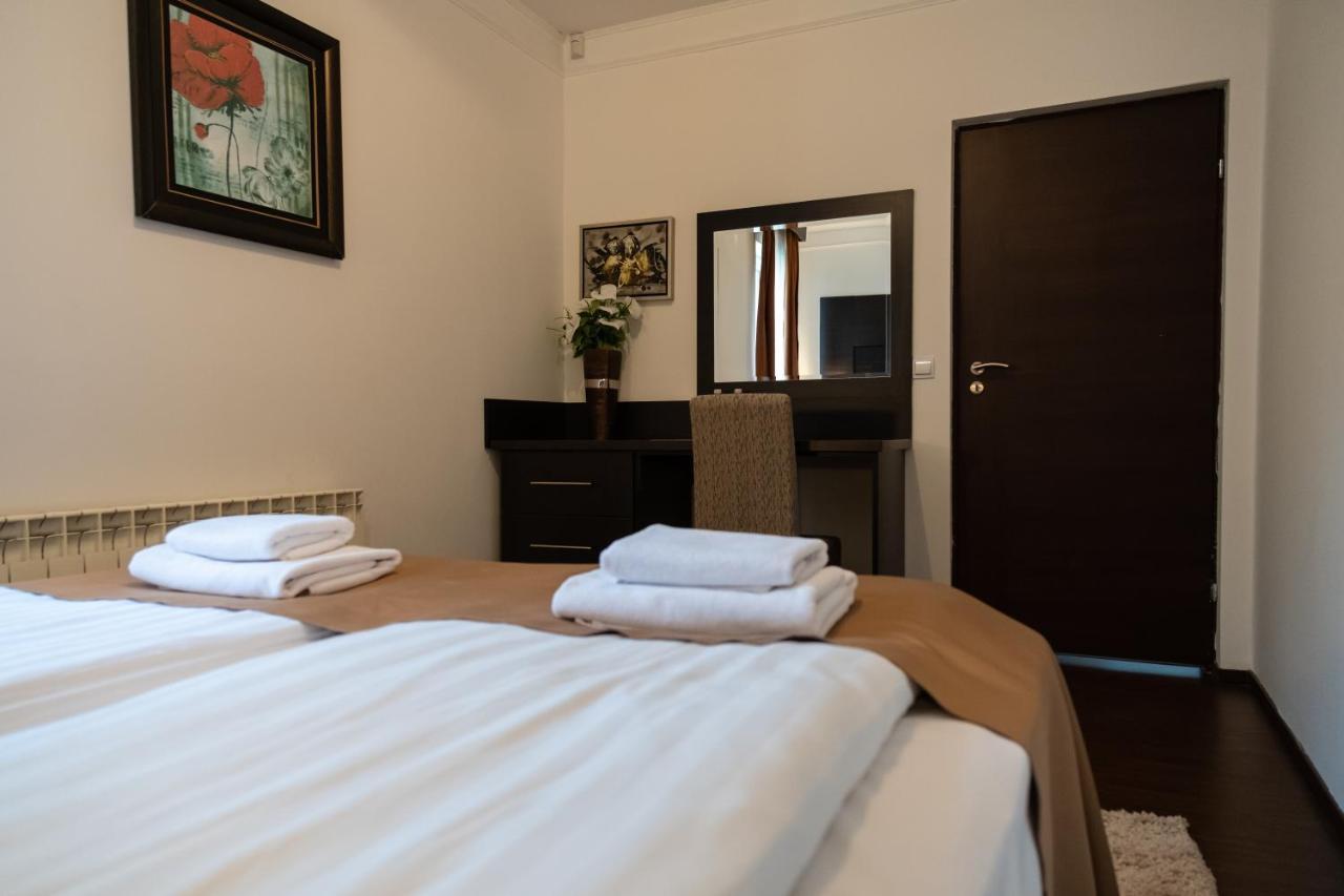 Como A Casa Apartments - Free Parking Сараево Экстерьер фото