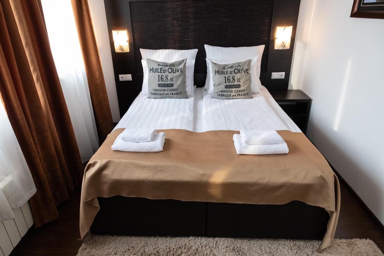 Como A Casa Apartments - Free Parking Сараево Экстерьер фото